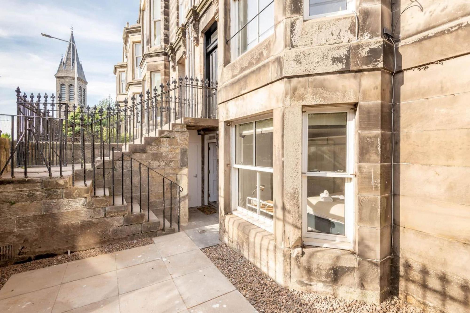 Skye Sands - Strathtyrum Patio Residence 圣安德鲁斯 外观 照片